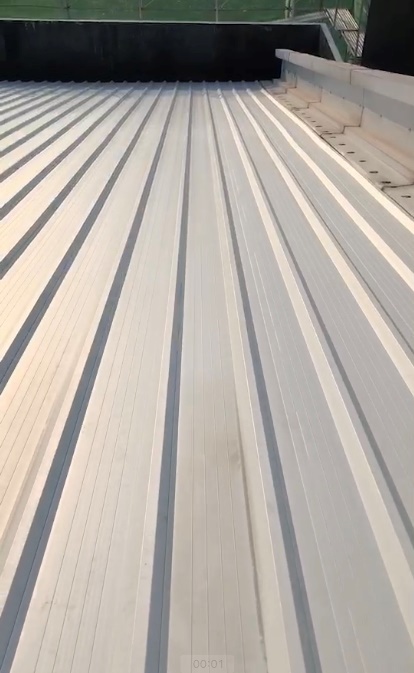 Project Achievement 05-Datung Senior High School-Use Strong House Double Layer Hollow PVC Heat Insulation Roofing Panel