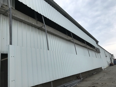 Project Achievement 10-Changhua Coastal Chicken coop-Use Strong House Double Layer Hollow PVC Heat Insulation Roofing Panel 